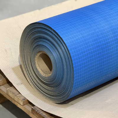 Antikorózny papier zosilnený mriežkou